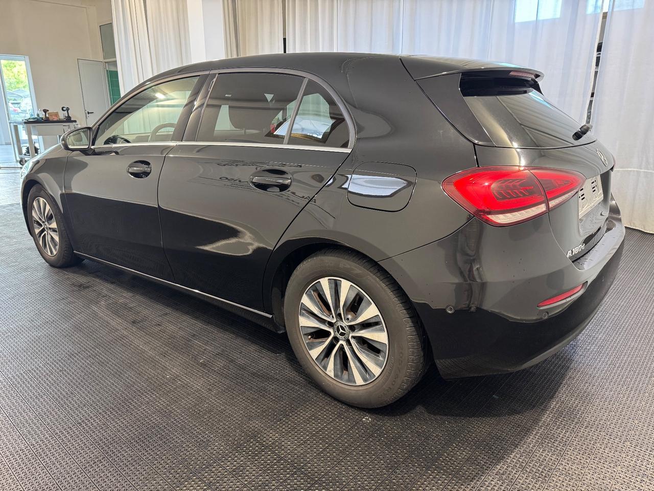 Mercedes-benz A 180 d Automatica TETTO - LED - 1 PROPRIETARIO