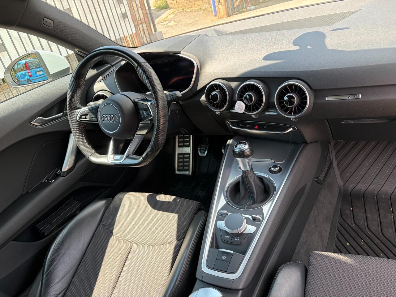 Audi TT Coupé 2.0 TDI ultra