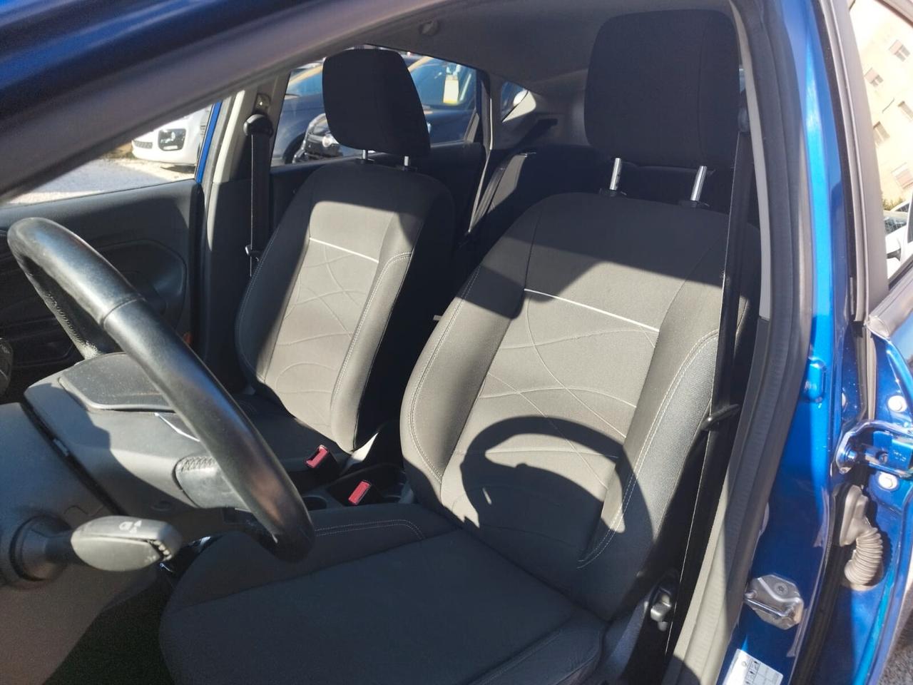 Ford Fiesta 1.5 TDCi 75CV 5 porte Titanium