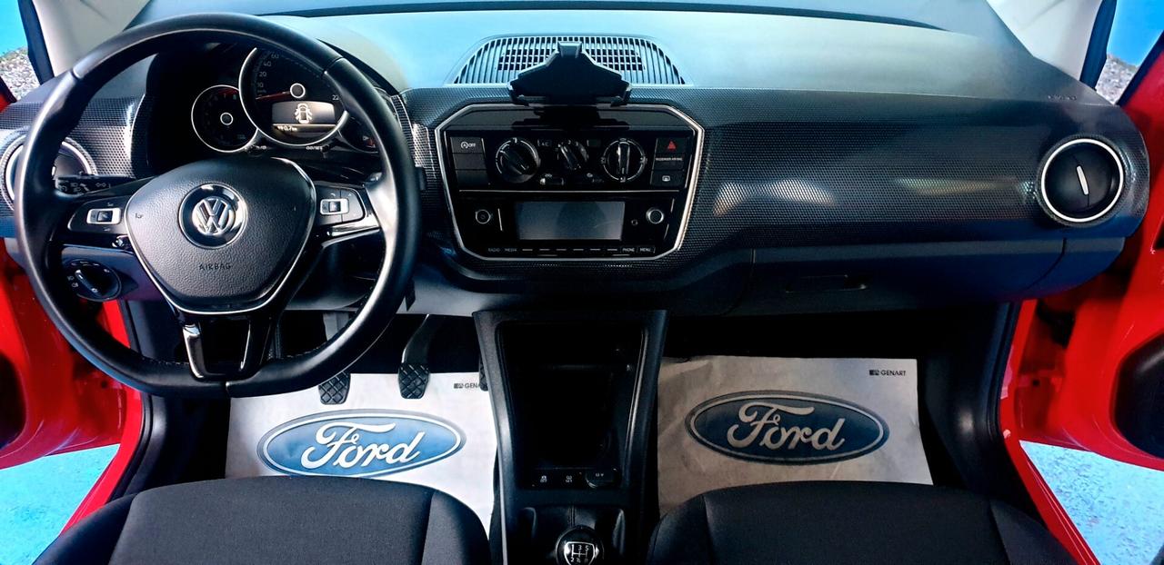 VOLKSWSWAGEN UP 1,0 BENZINA PARI NUOVO KM 19 MILA