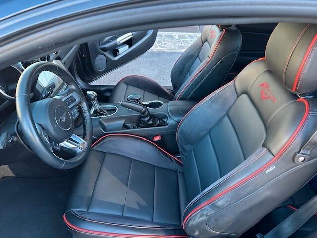 Ford Mustang Fastback 2.3 EcoBoost 317 cv kit shelby