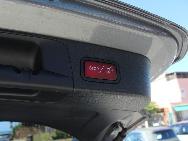 MERCEDES-BENZ GLB 200 d Automatic Sport Plus