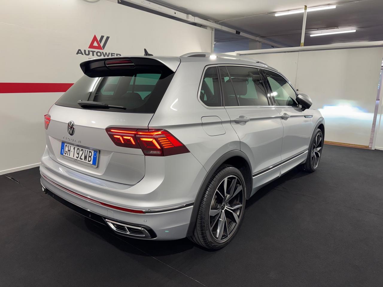 Volkswagen Tiguan 1.5 TSI 150 CV DSG ACT R-Line