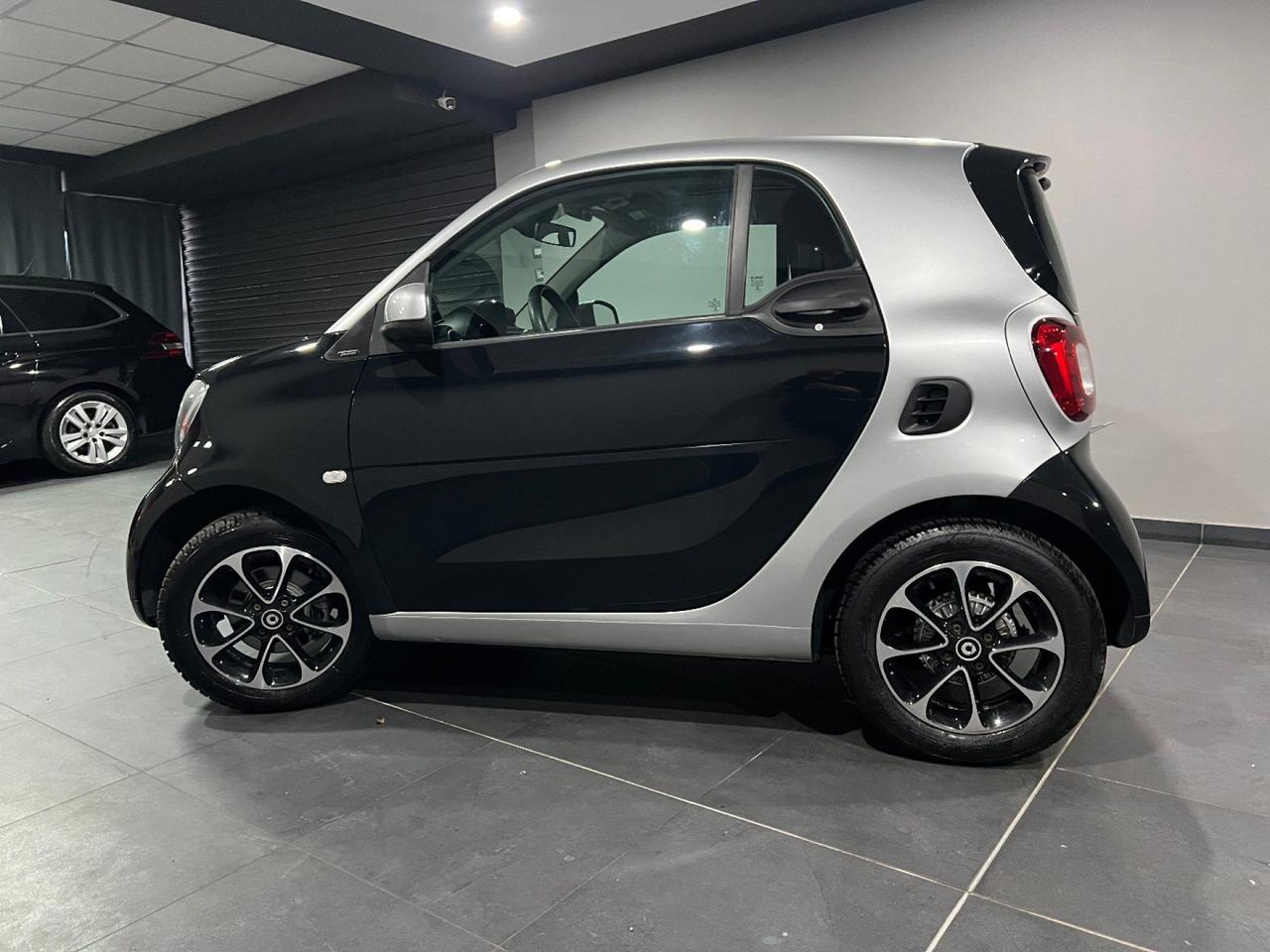 smart forTwo 70 1.0 twinamic Passion
