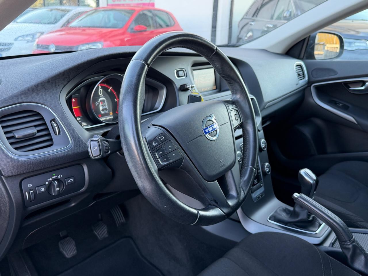 Volvo V40 D2 1.6 Summum