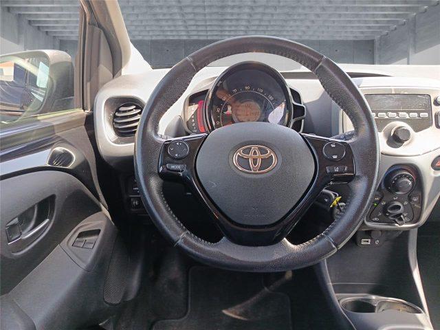 TOYOTA Aygo 2ª serie Connect 1.0 VVT-i 72 CV 5 porte x-cool