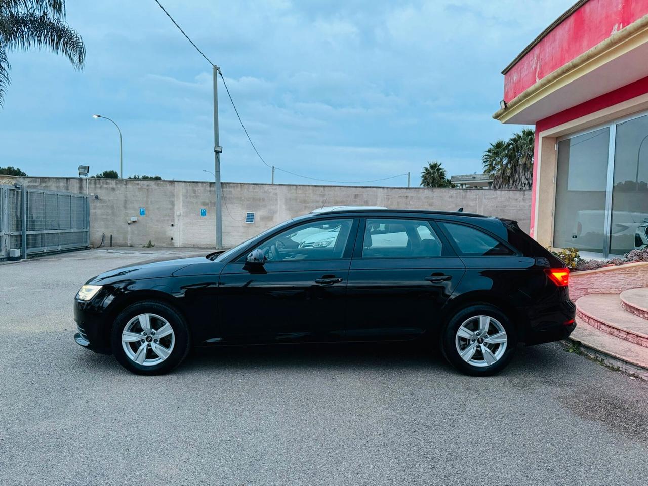 Audi A4 Avant 35 TDI S-tronic Sport