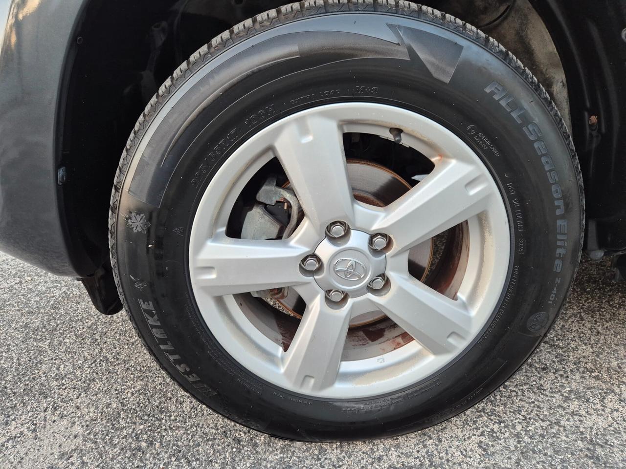 Toyota RAV 4 2.2 D-4D 136 CV 4X4 RESTAYLING NUOVA FULL