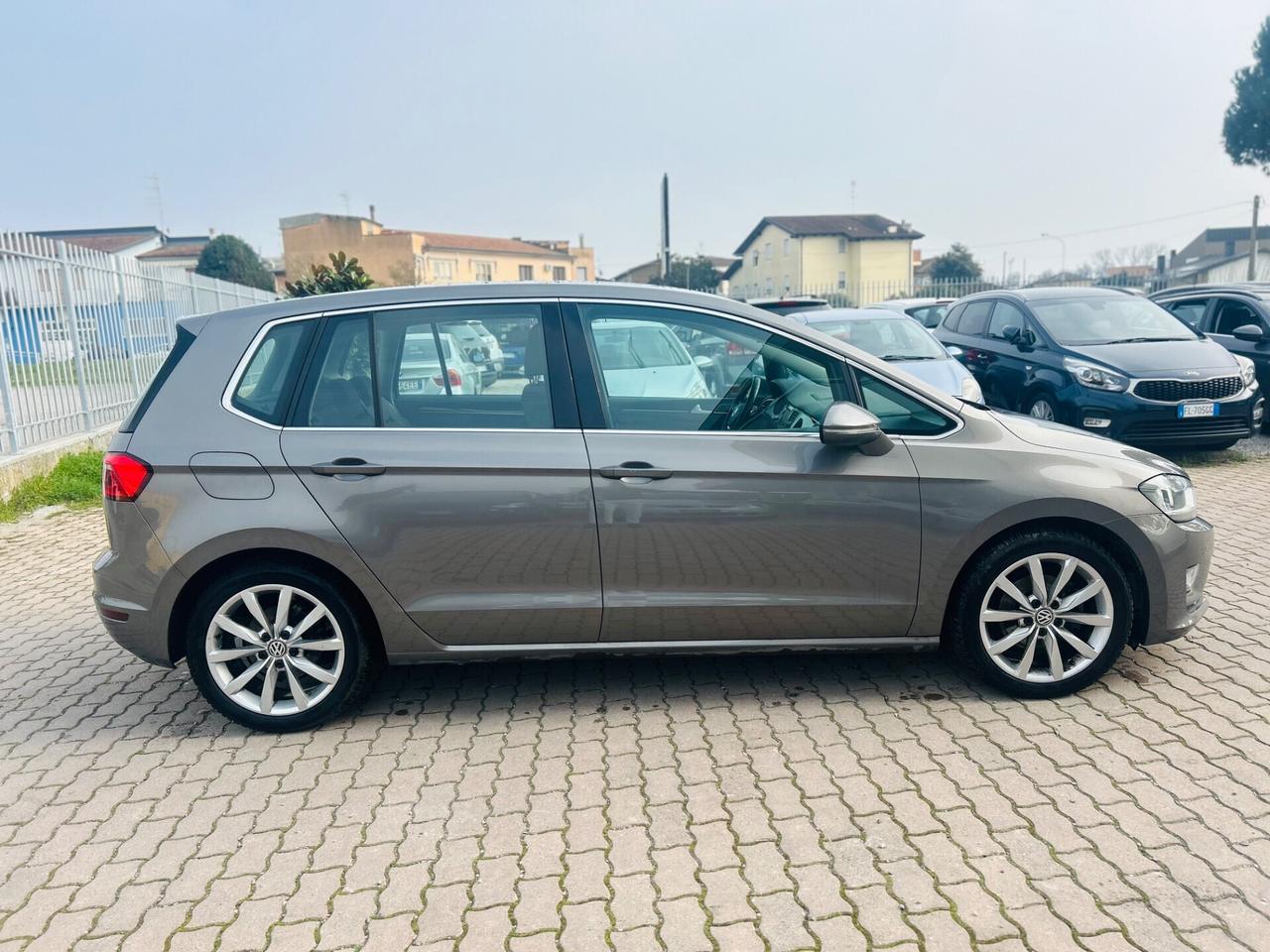 Volkswagen Golf Sportsvan Variant Business 1.6 TDI 110 CV DSG Highline BMT