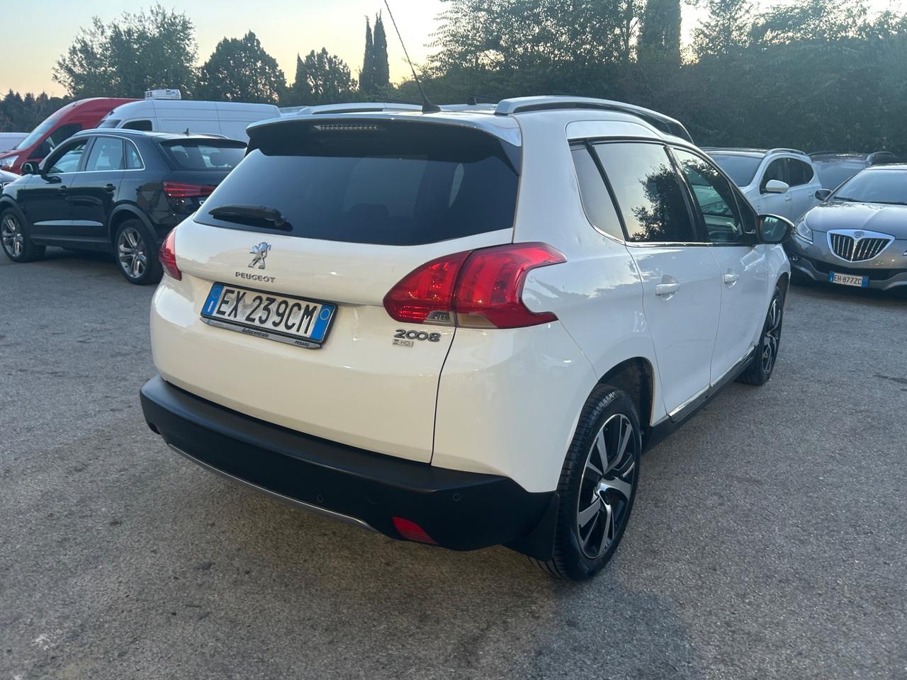 Peugeot 2008 1.6 e-HDi 115 CV Stop&Start 120000km