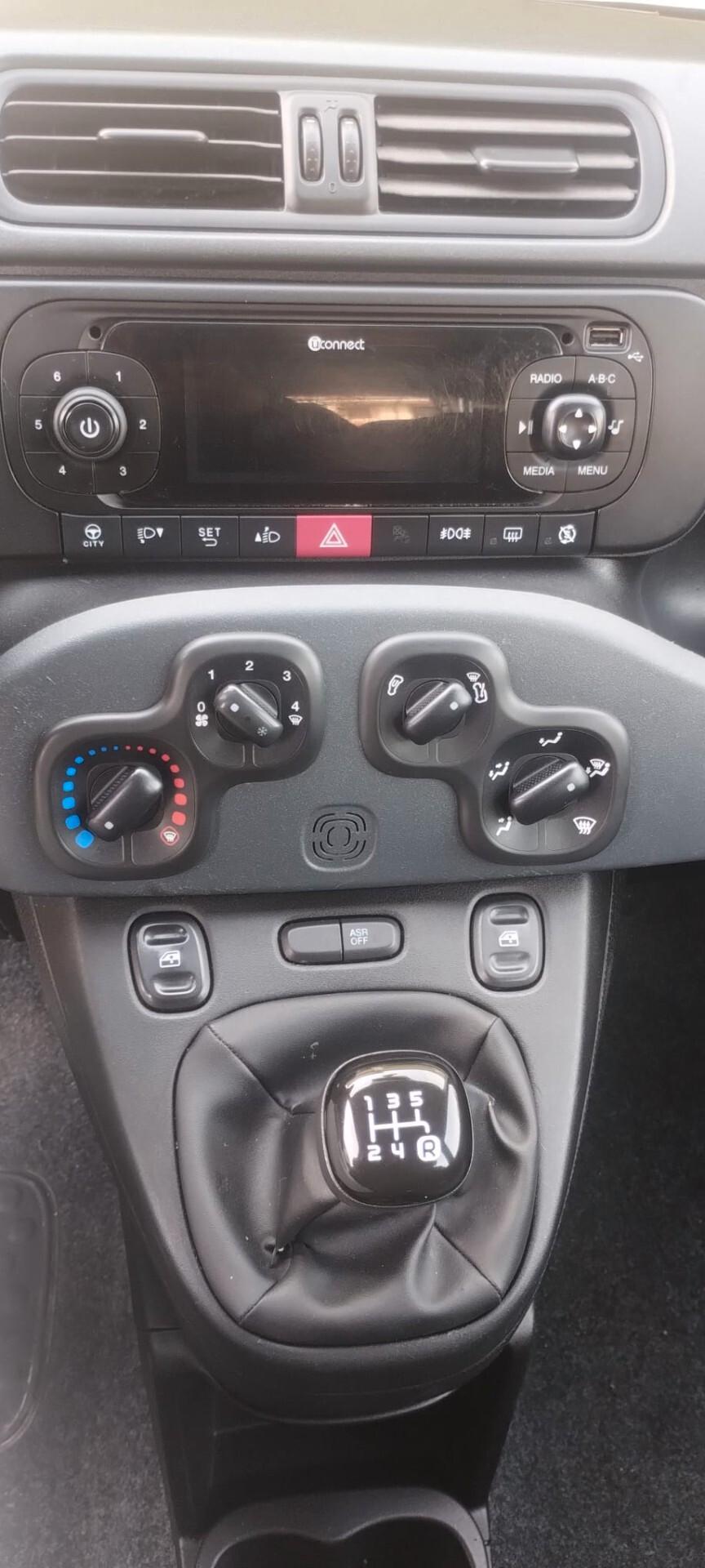 Fiat Panda 1.2 Easy 5P ANNO 2019 BENZINA