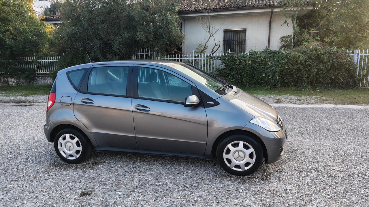 Mercedes-benz A 160 BlueEFFICIENCY Executive