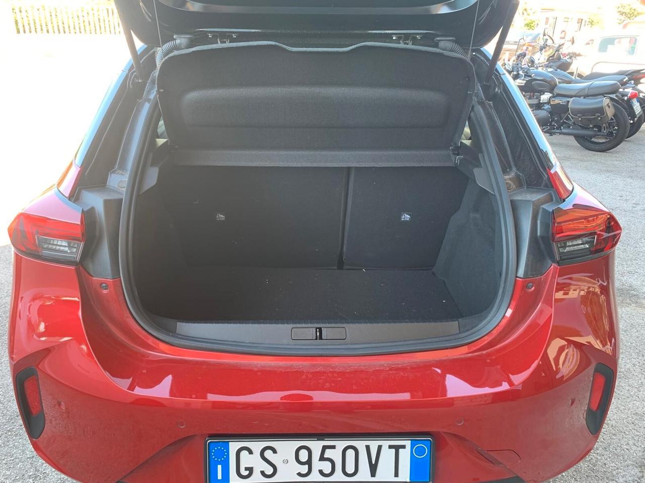 Opel Corsa 1.2 GS Unicoprop. Neopat.