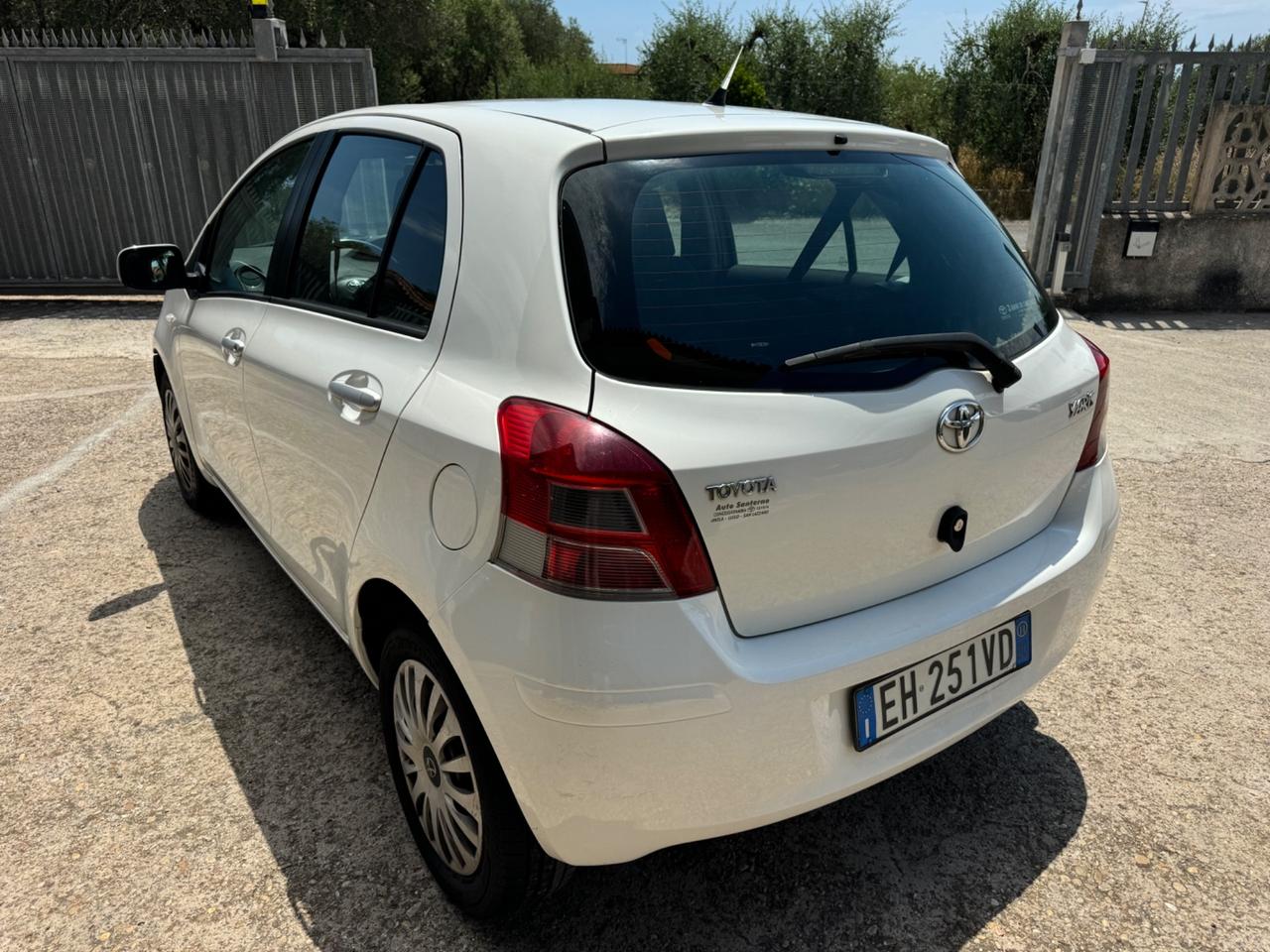 Toyota Yaris 1.0 5p Sol OK NEOPATENTATO!