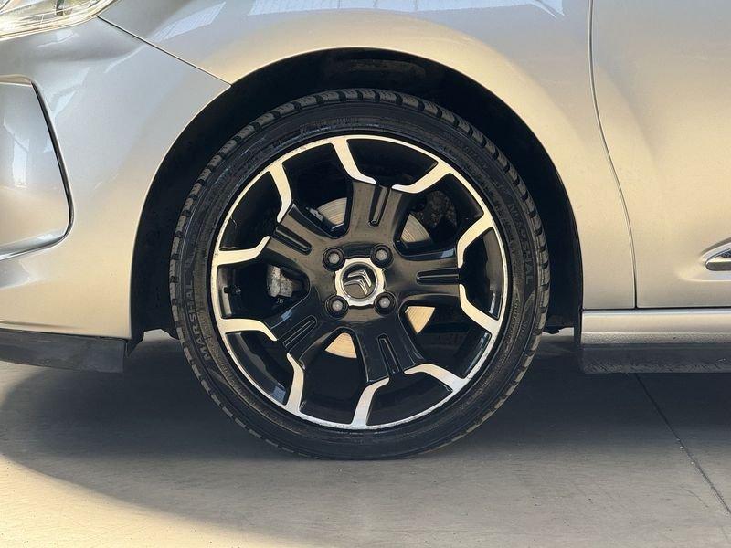 Citroën DS3 Cabrio 1.6 e-hdi Sport Chic 90cv NEOPATENTATI