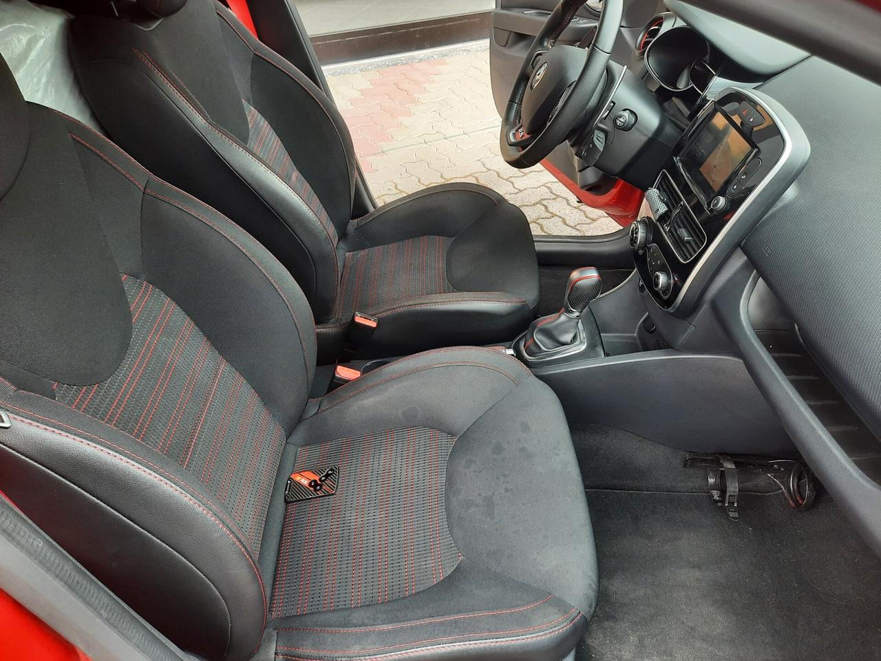 Renault Clio RS DOPPIO TRENO DI GOMME E CERCHI DA 18" 17" SENS PARK DOPPI RETROCAMERA VETRI SCURI CONTO VENDITA