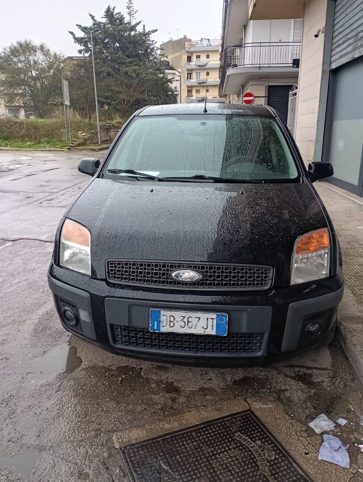 Ford Fusion 1.4 TDCi 5p. Collection