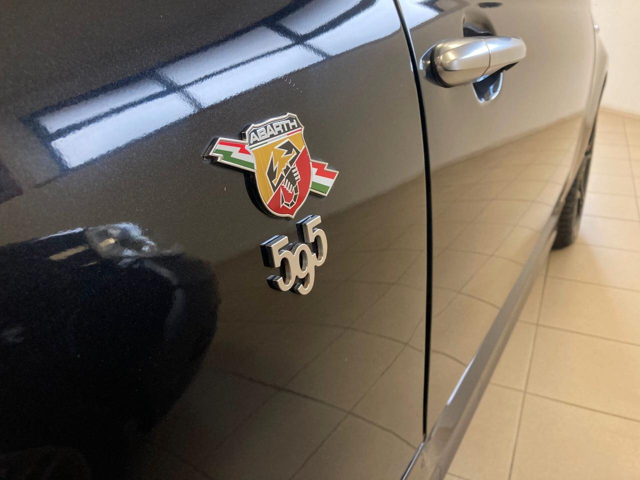 Abarth 595 1.4 Turbo T-Jet 160 CV Pista