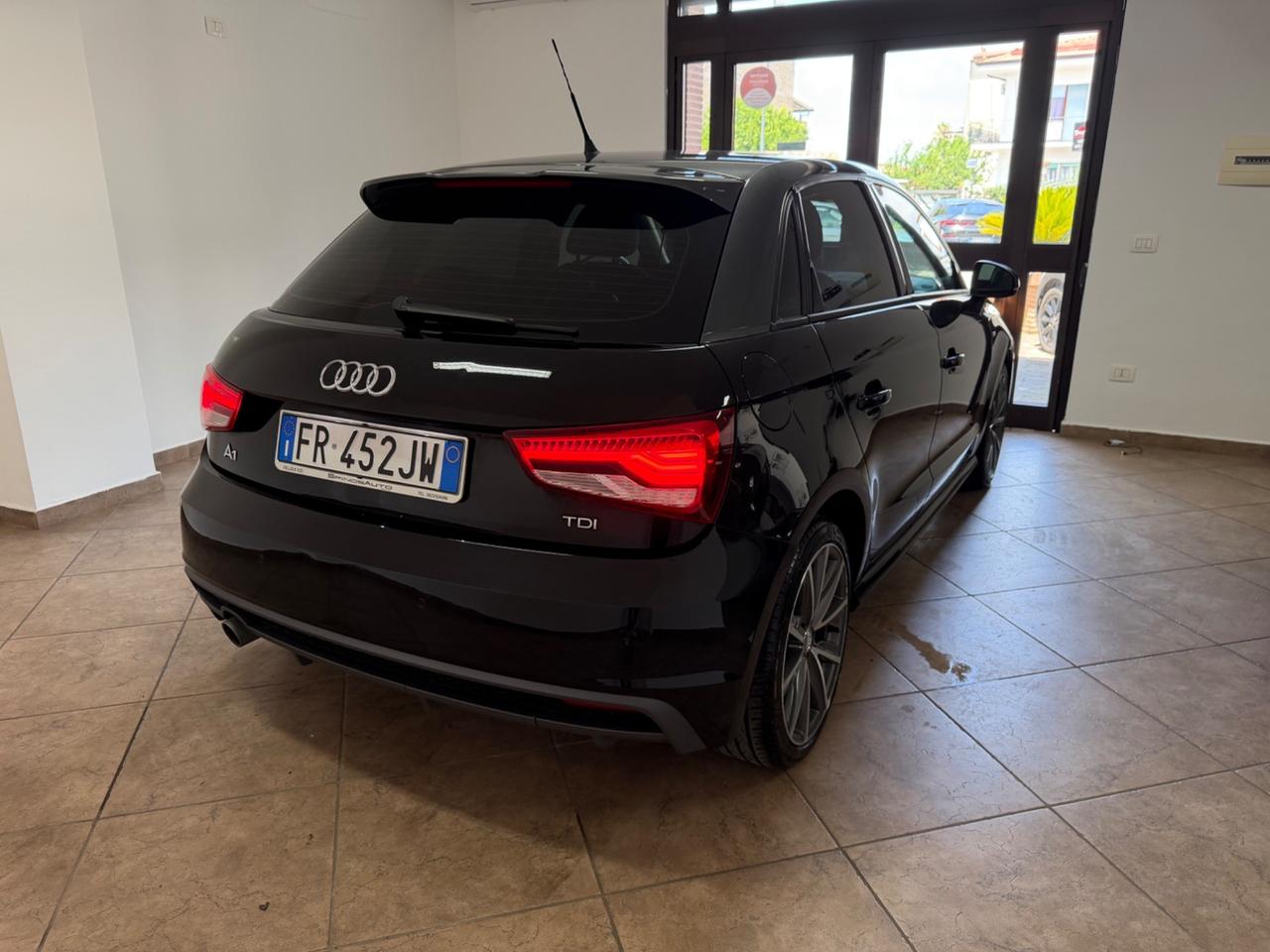 Audi A1 1.4 TDI S-LINE 90CV