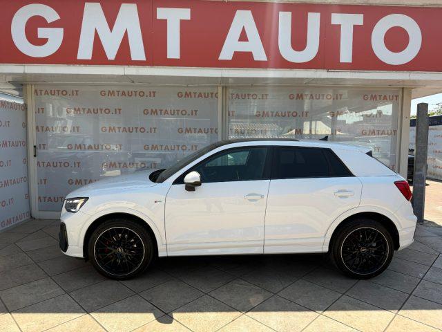 AUDI Q2 35 TFSI S-LINE MATRIX PANORAMA CERCHI 19" BLACK