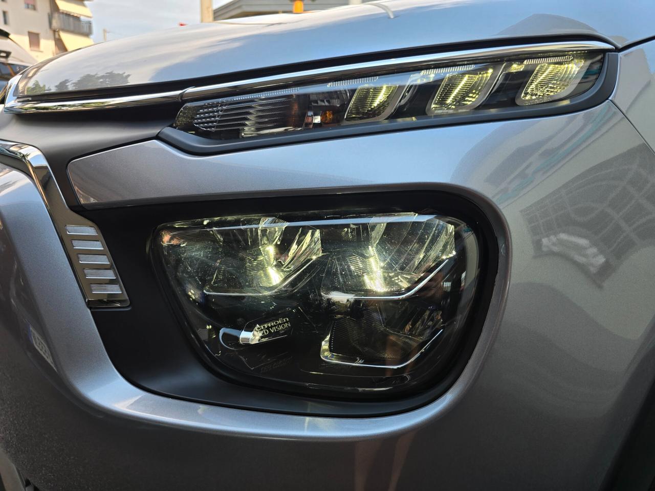Citroen C3 1.2 110cv EAT6 MAX / FULL LED