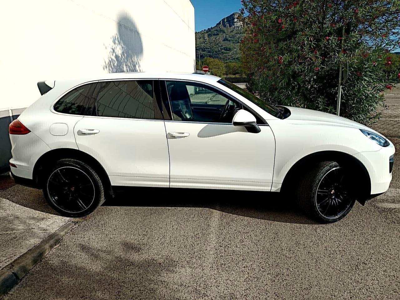 Porsche Cayenne 3.0 Diesel Restyling UNIPRO