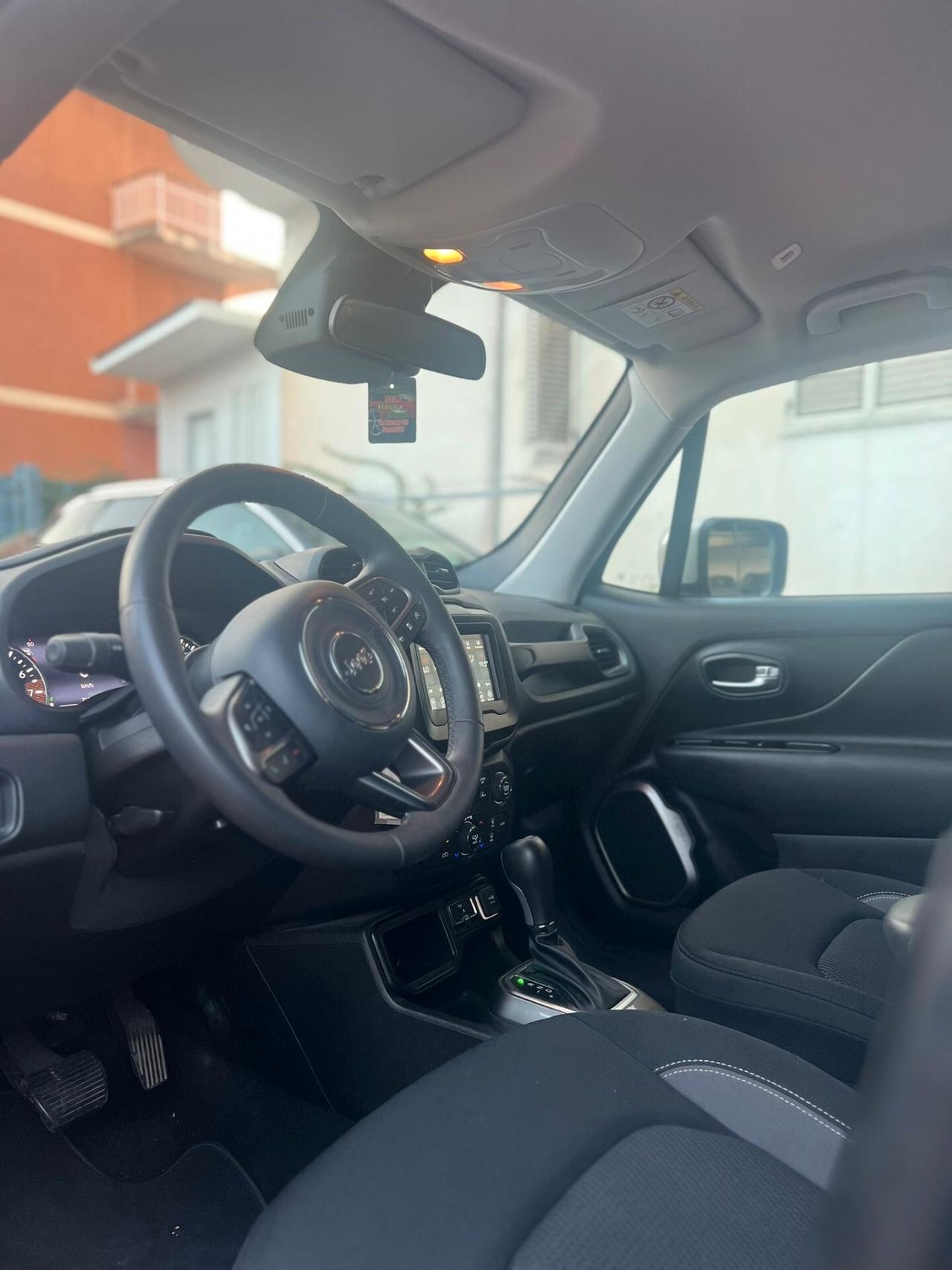 Jeep Renegade 1.5 Turbo T4 MHEV Limited