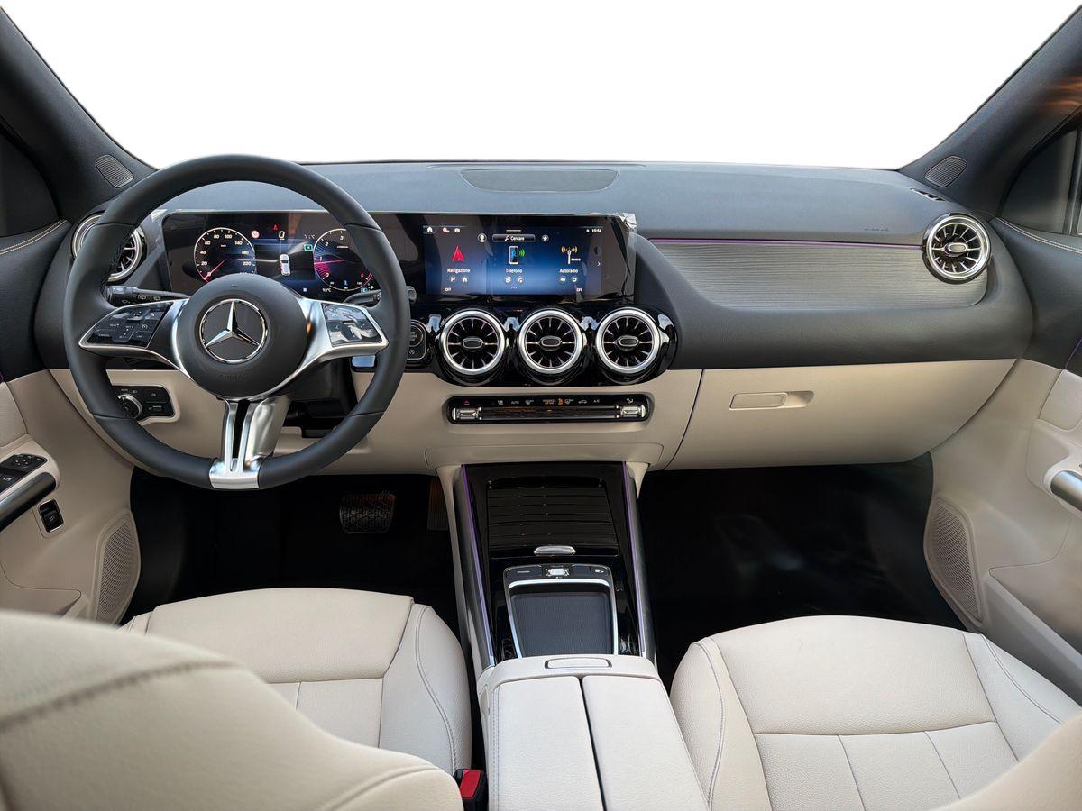 Mercedes-Benz GLA 180 d Automatic