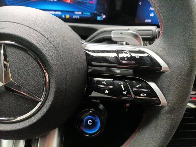 MERCEDES-BENZ A 35 AMG 4Matic Premium