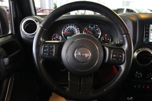 JEEP Wrangler 2.8 CRD DPF Sahara Auto
