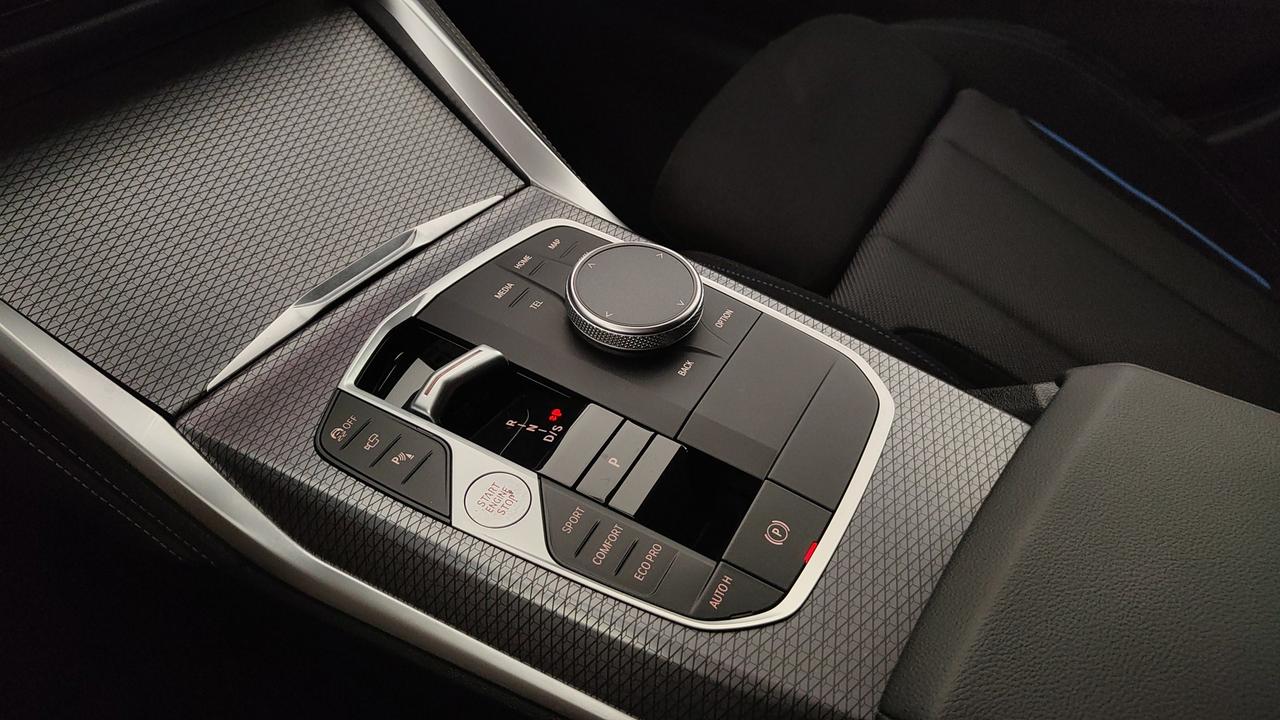 BMW Serie 4 G26 LCI 2024 Gran Coupe - 420d Gran Coupe mhev 48V xdrive MSport Pro auto