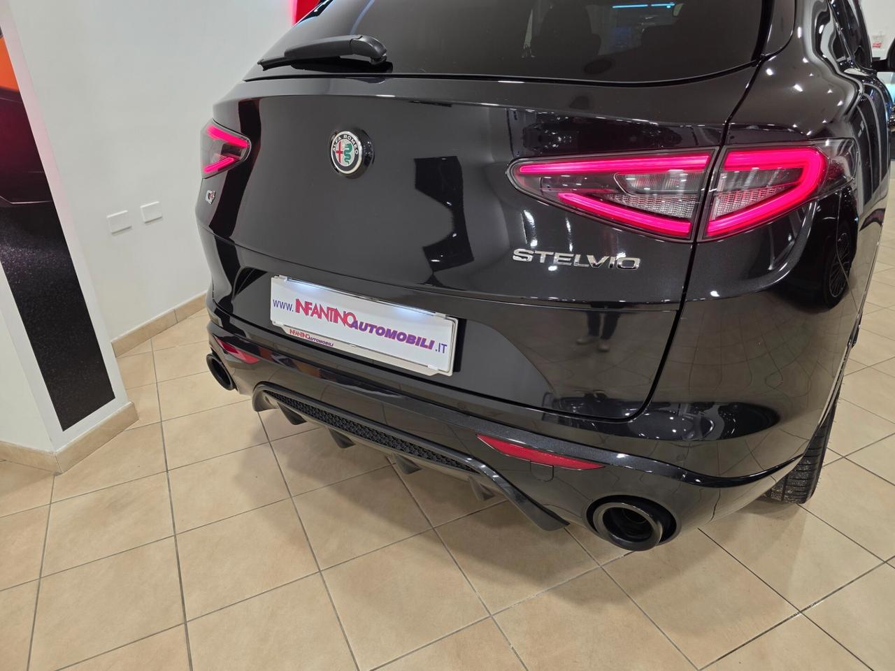 Alfa Romeo Stelvio 2.2 Turbodiesel 210 CV AT8 Q4 Intensa