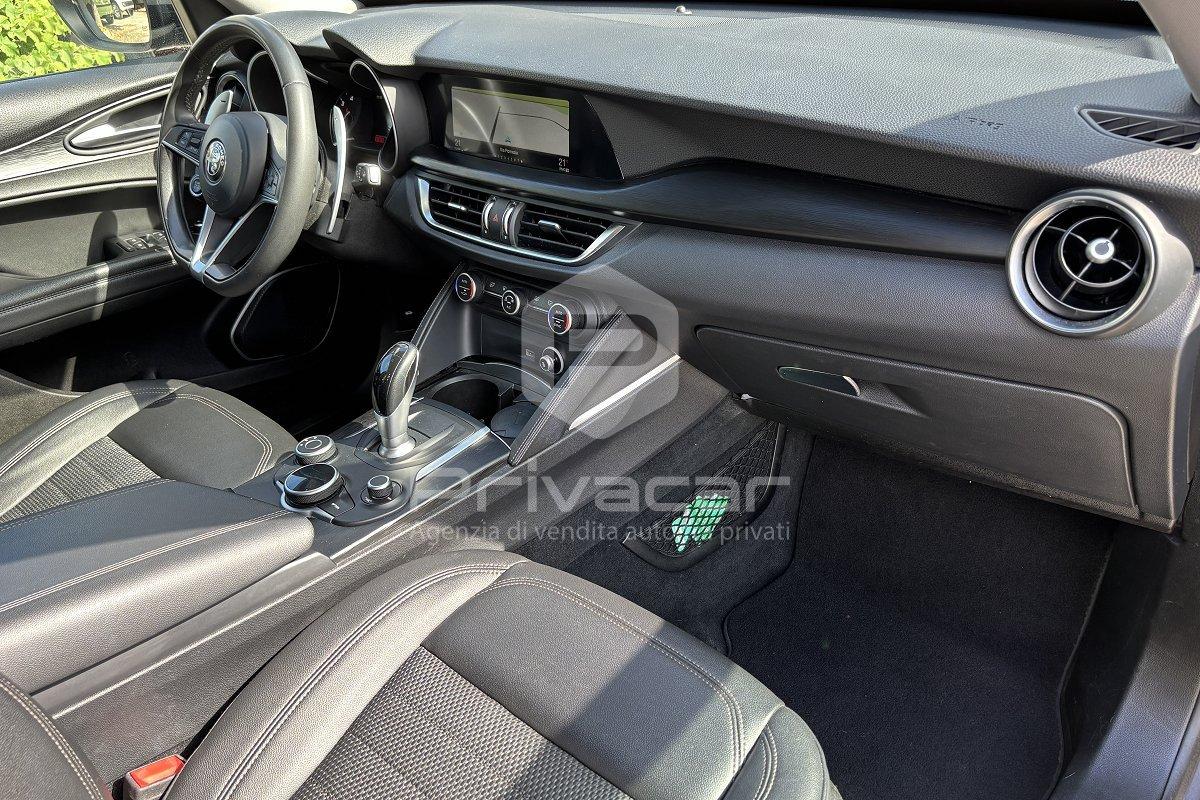 ALFA ROMEO Stelvio 2.2 Turbodiesel 180 CV AT8 RWD Executive