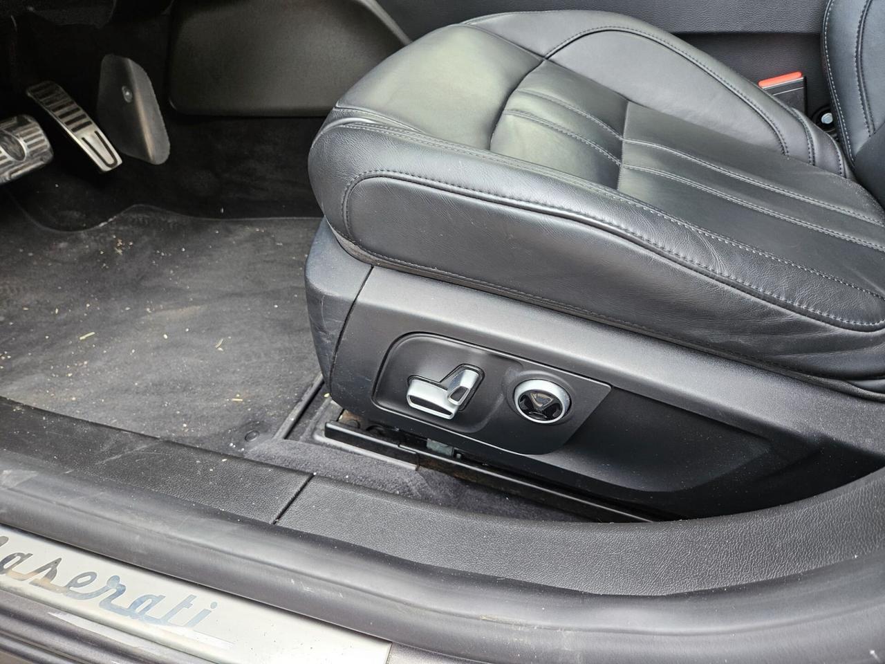 Maserati Ghibli V6 Diesel 275 CV Gransport