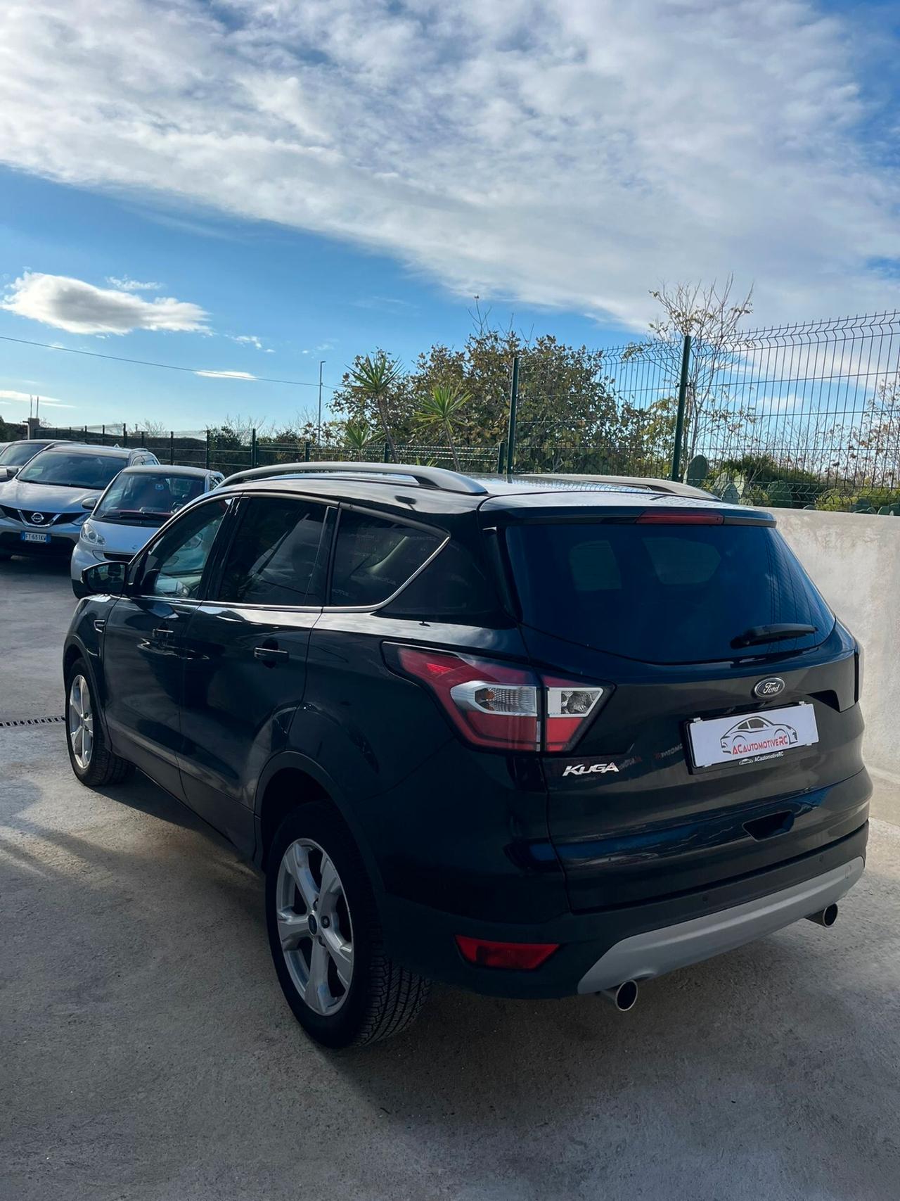 Ford Kuga 2.0 TDCI 150 CV S&S 2WD Titanium