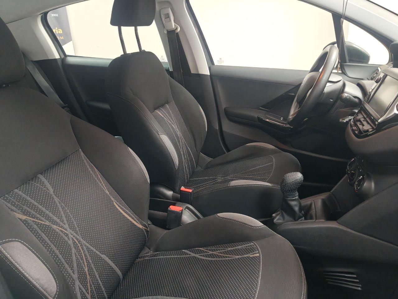 Peugeot 208 5 Porte 208 5p 1.0 puretech (vti) 12v Active LEGGI