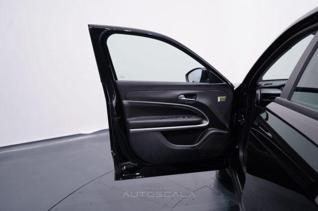 JEEP Avenger 1.2 Turbo Altitude Leather & Winter Pack