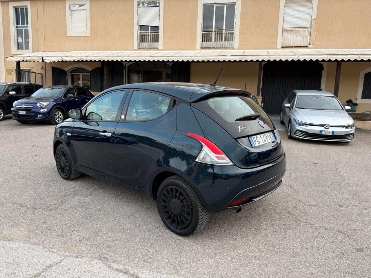 Lancia Ypsilon 1.2 69 CV 5 porte GPL Ecochic Silver