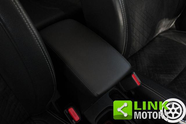 SUZUKI Vitara 1.5 Full-Hybrid 102 CV Starview BiColor 2WD A/T