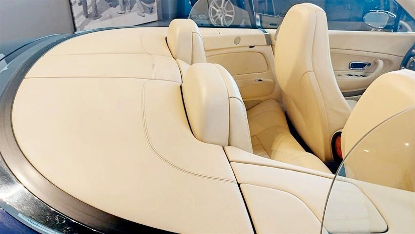 Bentley Continental GTC