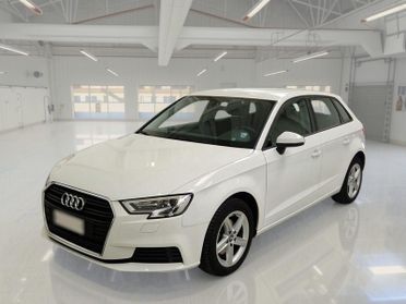 AUDI A3 SPORTBACK 30 TFSI Business