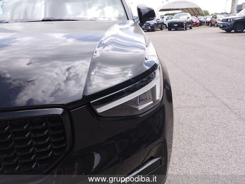 Volvo XC40 2023 2.0 b3 Ultimate Dark auto