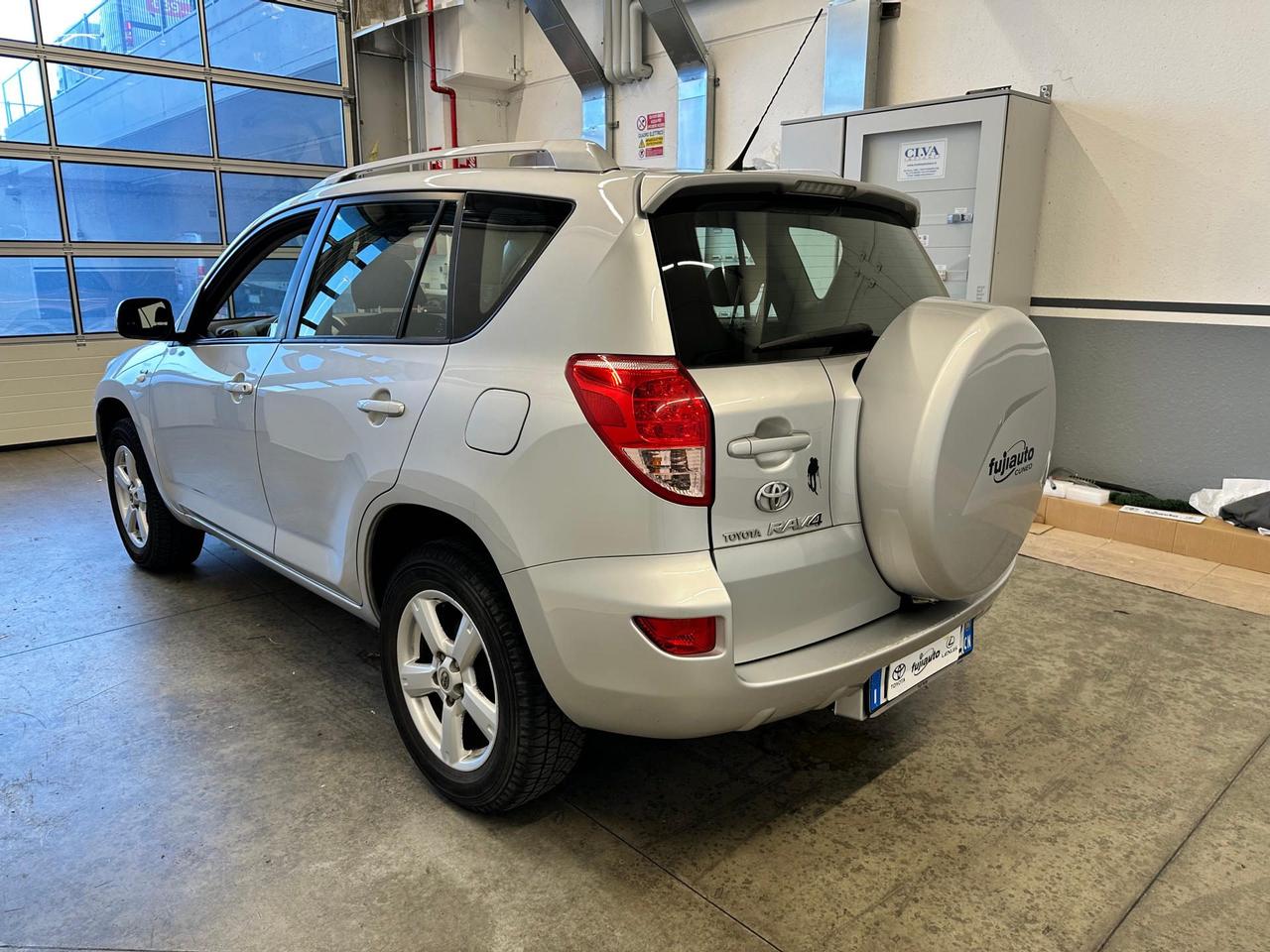 Toyota RAV4 2.2 d-4d Sol 136cv