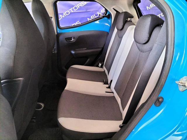 TOYOTA Aygo 1.0 VVT-i 69 CV 5 porte x-cite