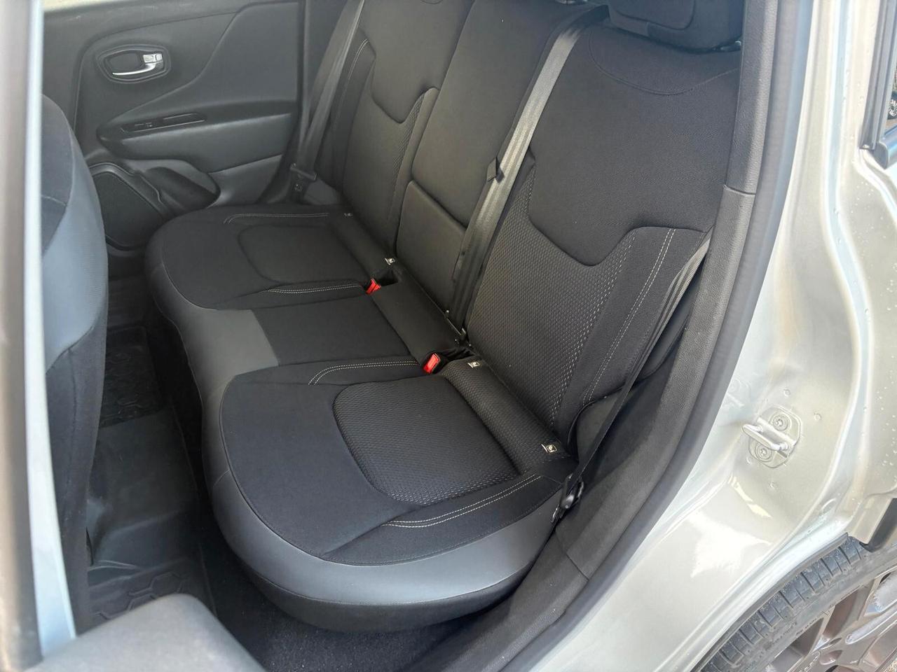 Jeep Renegade 1.6 Mjt DDCT 120 CV S