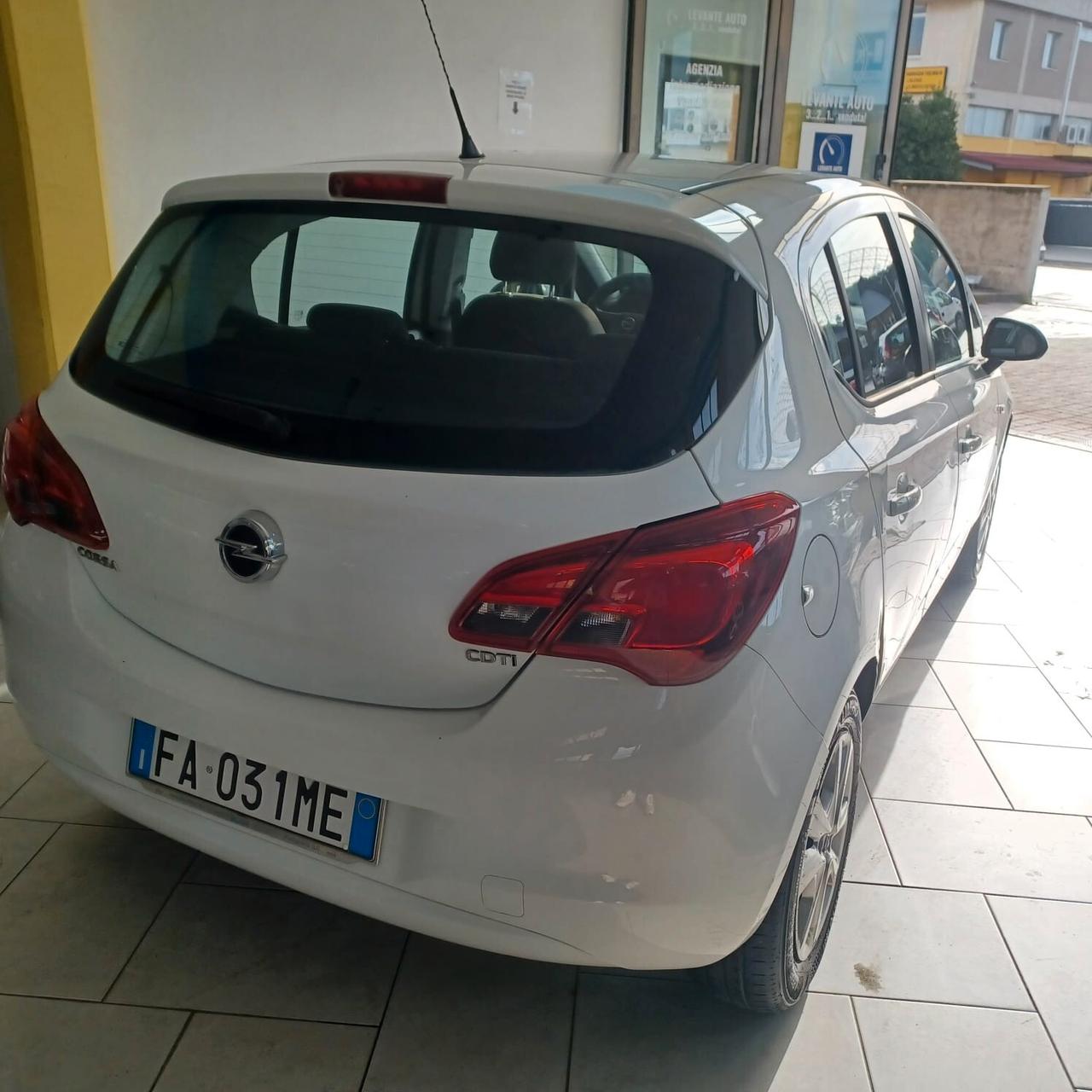 NEOPATENTATI EURO 6 CORSA 1.3 MJTD