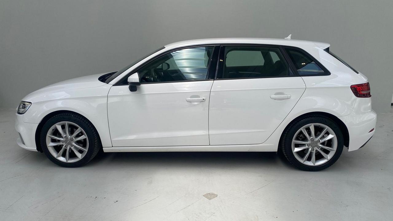 AUDI A3 Sportback 1.6 tdi Sport 110cv s-tronic