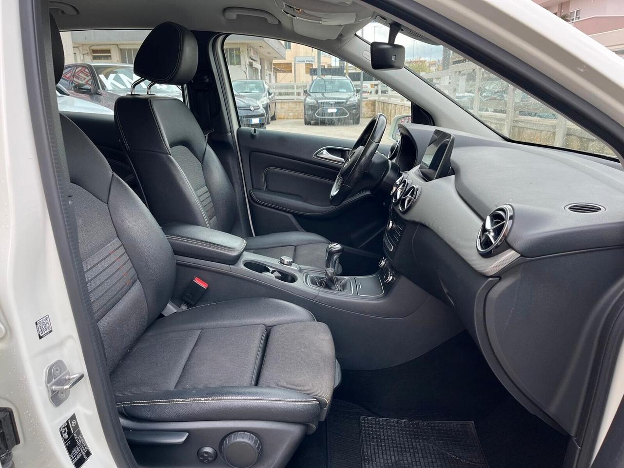 Mercedes-benz Classe B 180 d Sport AMG