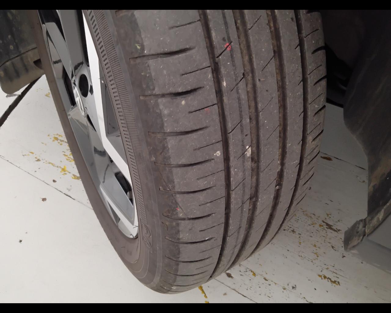 VOLKSWAGEN Taigo - Taigo 1.0 tsi R-Line 115cv dsg