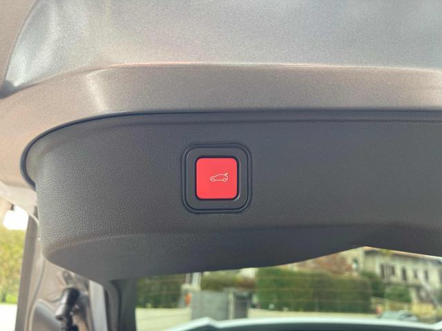 ALFA ROMEO Junior 1.2 145 CV Hybrid eDCT6 Speciale - KM0